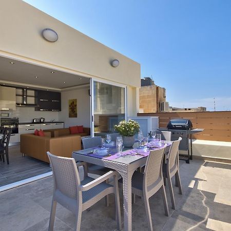 Valletta Luxe 3-Bedroom Duplex Penthouse With Sea View Terrace And Jacuzzi Exterior foto