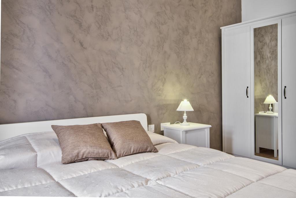 Valletta Luxe 3-Bedroom Duplex Penthouse With Sea View Terrace And Jacuzzi Exterior foto